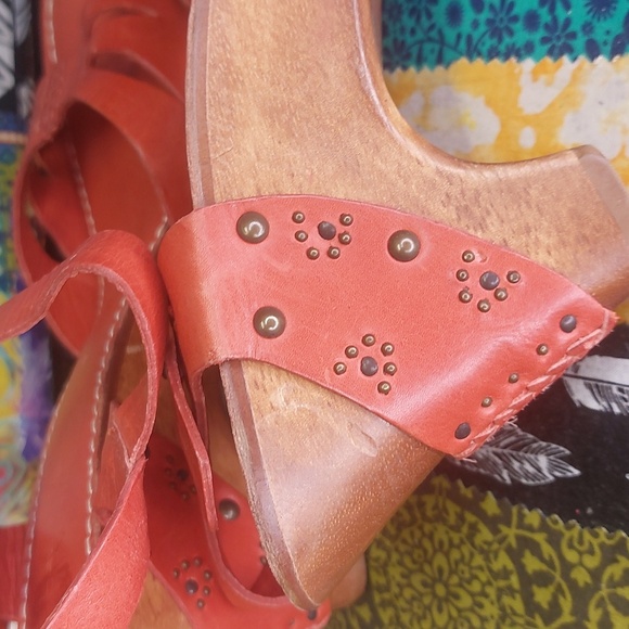Frye Studded leather Sandals Burnt Orange 8.5 - Picture 9 of 14